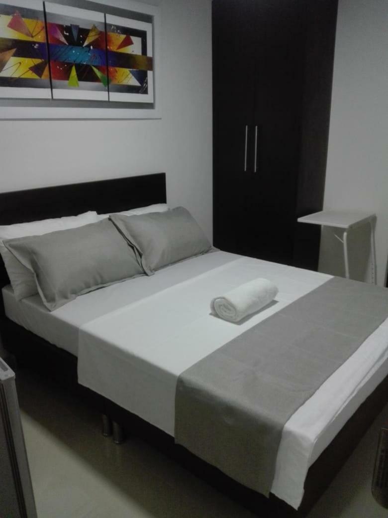 Hotel Giron Plaza Buitenkant foto